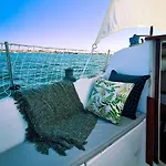 Sirius - Boat House פארו